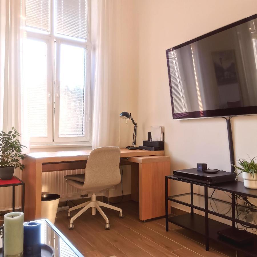 Cozyhome In Old Town, Presidential Apartment Μπρατισλάβα Εξωτερικό φωτογραφία